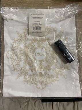Christian Dior Rouge Dior Couture Lipstick - 999 Velvet & Drawstring Pouch Set